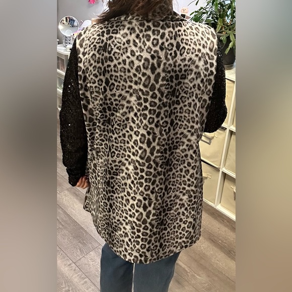 Leopard print jacket - Picture 2 of 3